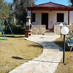 Charming In With Shared Pool - 35 M² *