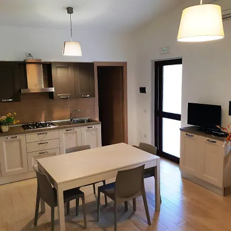 アパート Charming In With Shared Pool 35 M² *