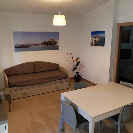 Charming In With Shared Pool - 35 M²