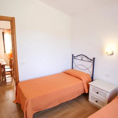 Charming In With Shared Pool - 35 M² * Vieste